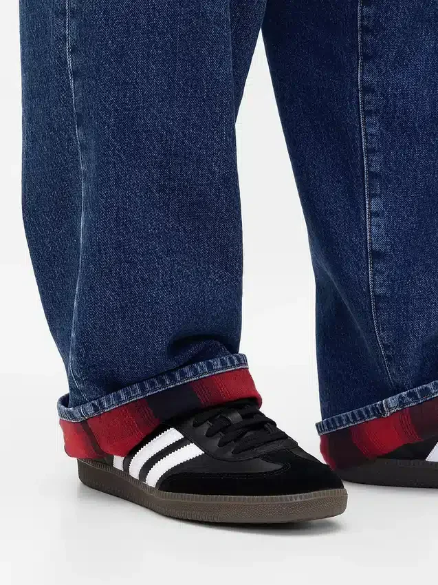 Stranger Things ekstra baggy Jeans for voksne med flanellfôr