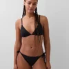 String-bikinibukse som består av to underdeler