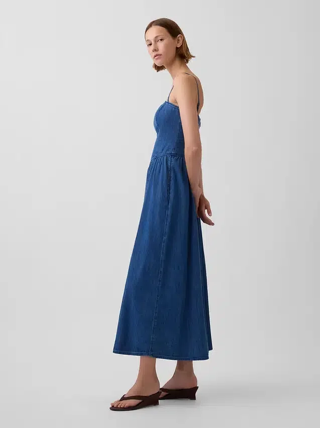 Stroppeløs maxi-kjole i denim