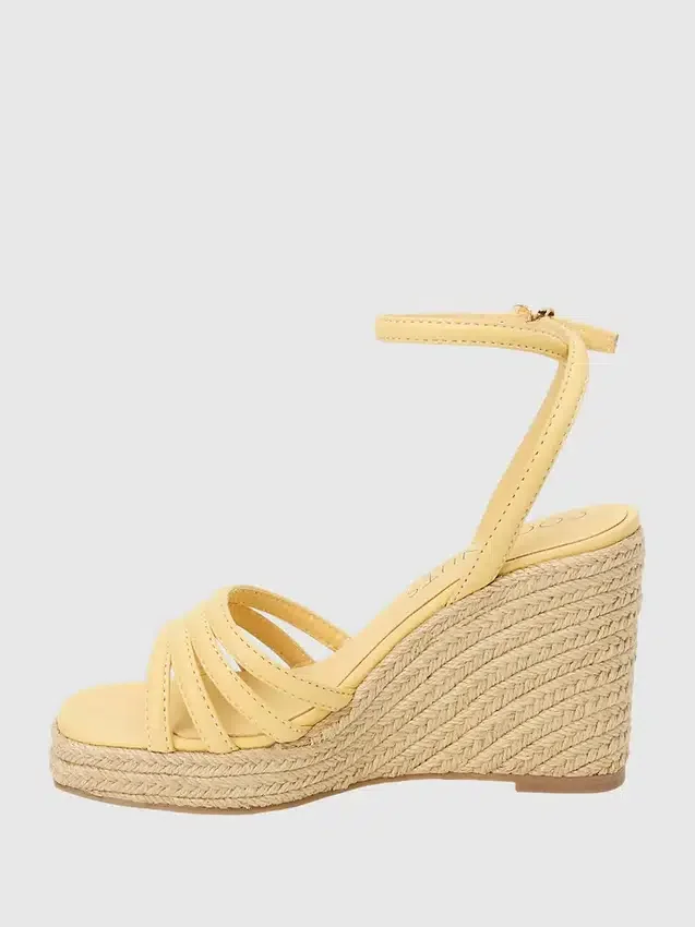 Sunnie kilehæl-sandaler