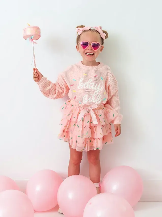Sweet Wink Birthday Girl Sprinkle-strikkegenser