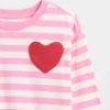 T-skjorte med hjerte på lommen for Baby og Småbarn – Mix & Match