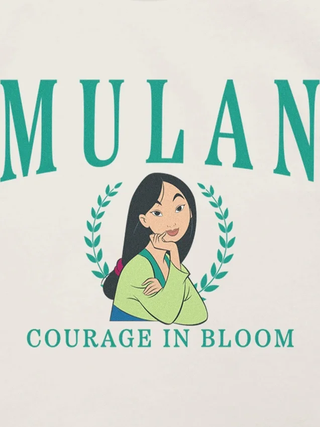 T-skjorte med Mulan-motiv i collegiate-stil for småbarn