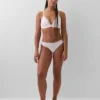 Tanga i økologisk stretchbomull med blonder