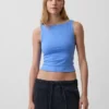 Tettsittende jersey-tanktop med båthals og kort snitt