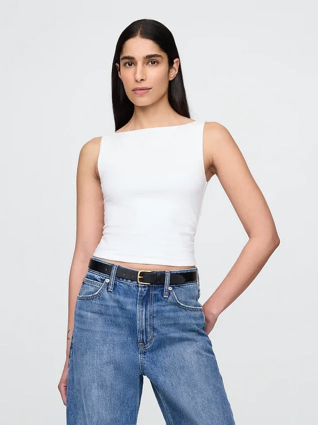 Tettsittende jersey-tanktop med båthals og kort snitt