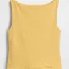 Tettsittende jersey-tanktop med båthals og kort snitt