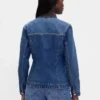 Tettsittende lang denimjakke