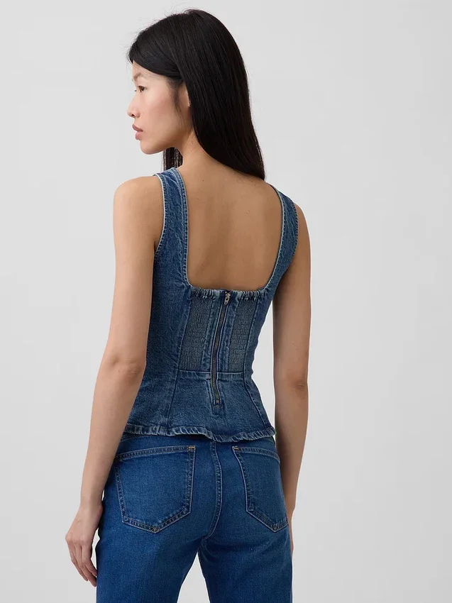Tettsittende peplum-top i denim