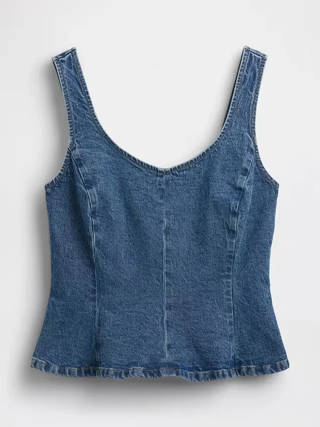 Tettsittende peplum-top i denim