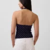 Tettstrikket halterneck-kort topp