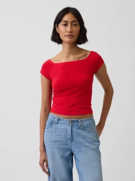 Tettstrikket jersey-T-skjorte med avdekkede skuldre og kort snitt
