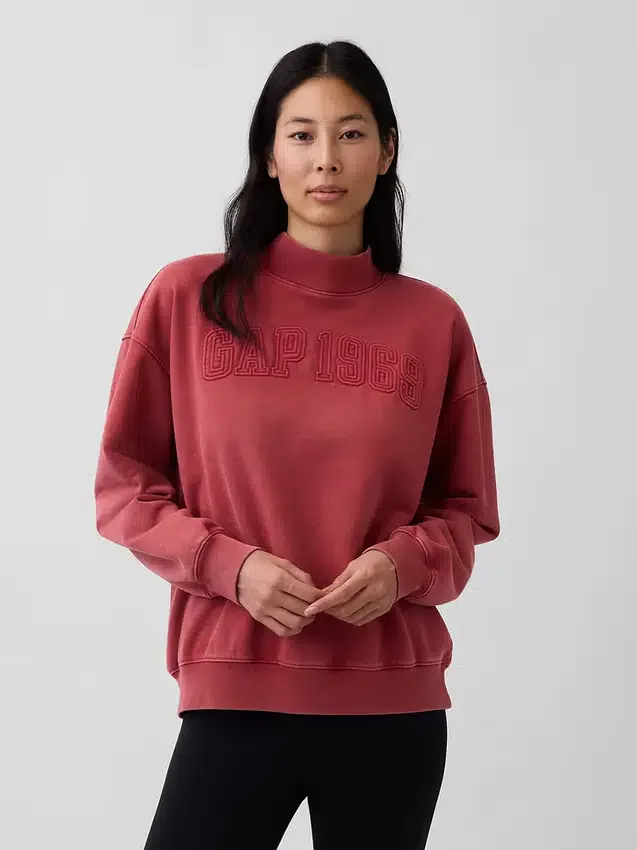 Tung French Terry-genser i oversized-modell med høyhals