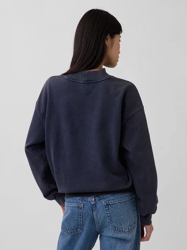 Tung French Terry-genser i oversized-modell med høyhals