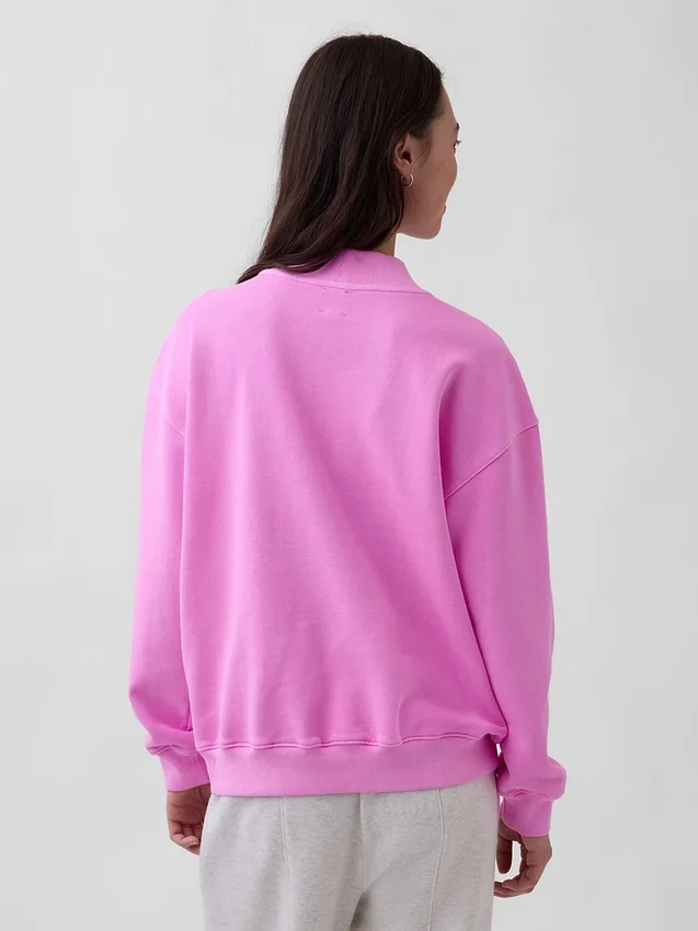 Tung French Terry-genser i oversized-modell med høyhals