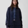 Tung French Terry-skjorte i oversized-passform med knapper foran