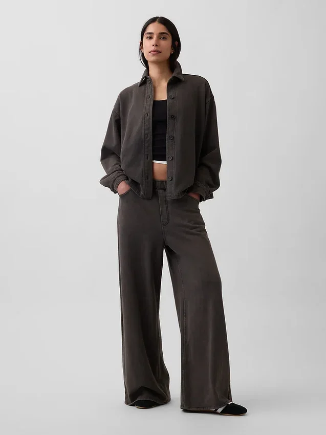 Tung French Terry-skjorte i oversized-passform med knapper foran
