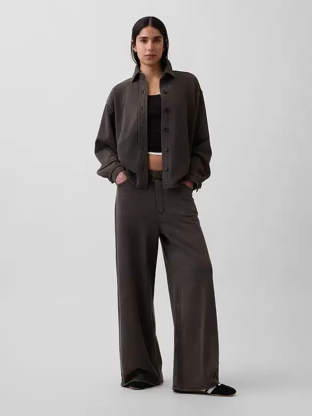 Tung French Terry-skjorte i oversized-passform med knapper foran