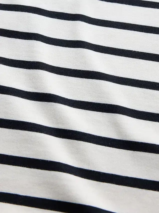 Tung, oversized maxi-T-skjortekjole