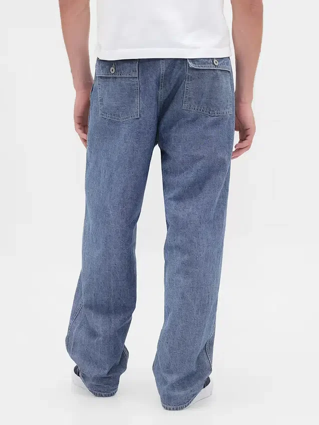 Tunge, baggy jeans i chambray
