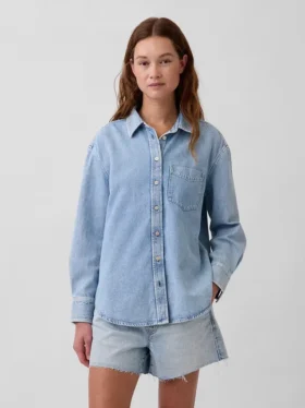 Ultramyk denimskjorte i oversized-modell