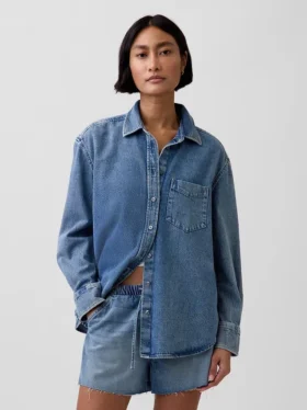 Ultramyk denimskjorte i oversized-modell