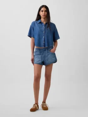 Ultramykt denim-campskjorte i oversized-modell