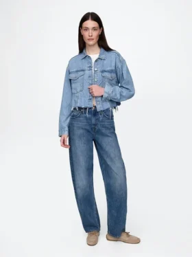 Ultramykt, kort ikonisk denimjakke