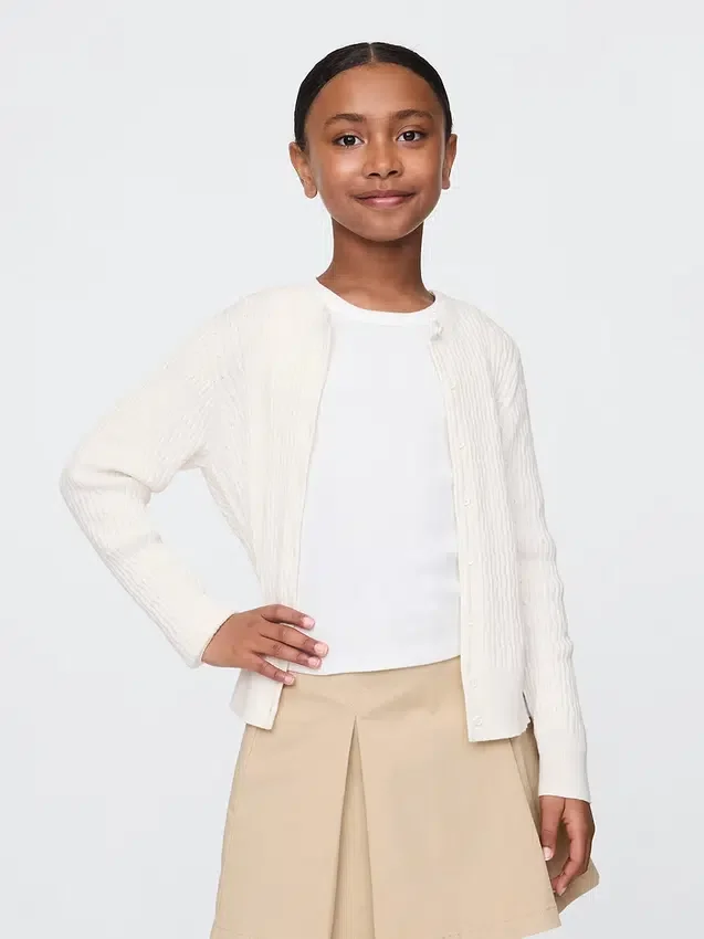 Uniform-cardigan for barn