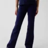 Uniformsbukser med vid ben i ponte-strikk for barn