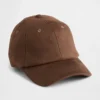 Vegansk baseballcap i semsket skinn