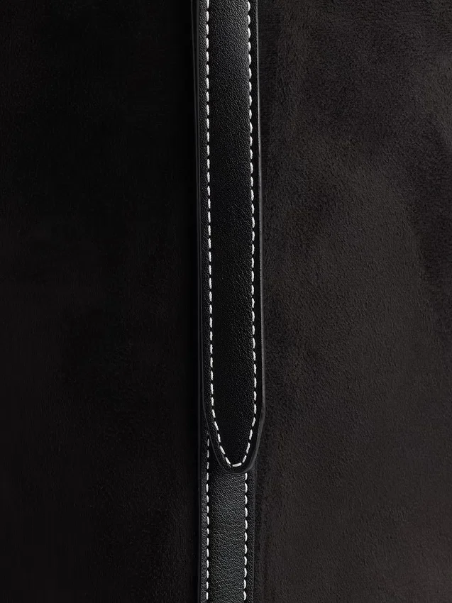 Vegansk skinnveske i suede