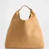 Vegansk slouchy tote-veske i semsket skinn