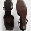 Veganske kilehæl-sandaler