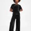 Velour-peplum-top for barn