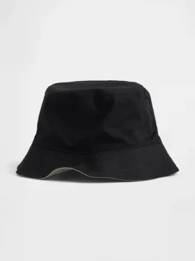 Vendbar bøttehatt for barn