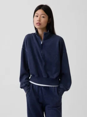 Vintagesoft oversized genser med halv glidelås og kileformet hals