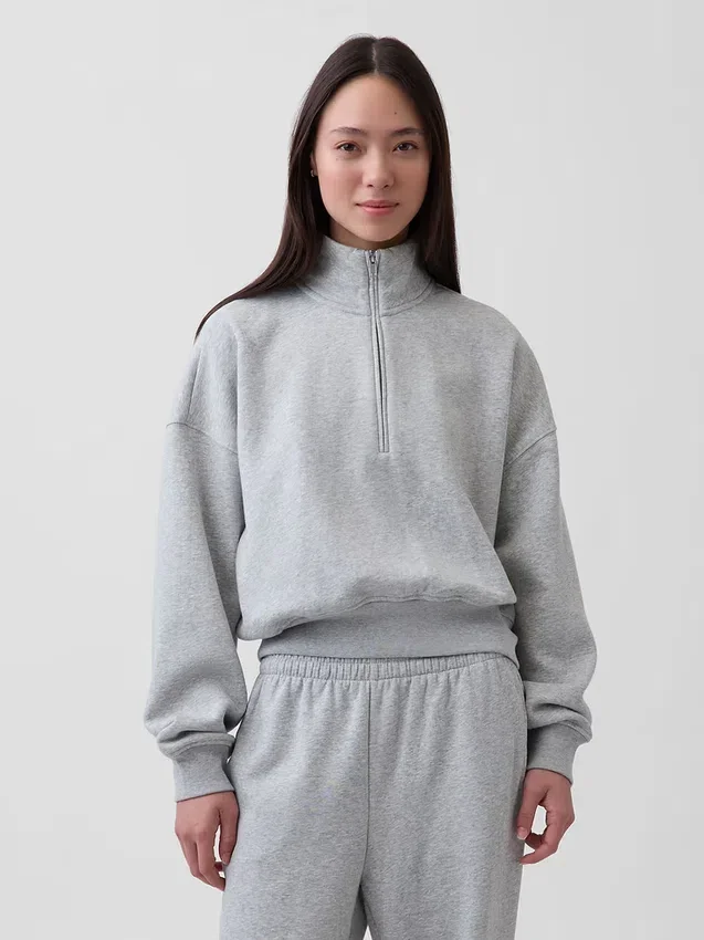Vintagesoft oversized genser med halv glidelås og kileformet hals