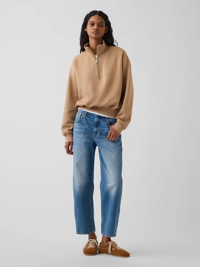 Vintagesoft oversized genser med halv glidelås og kileformet hals