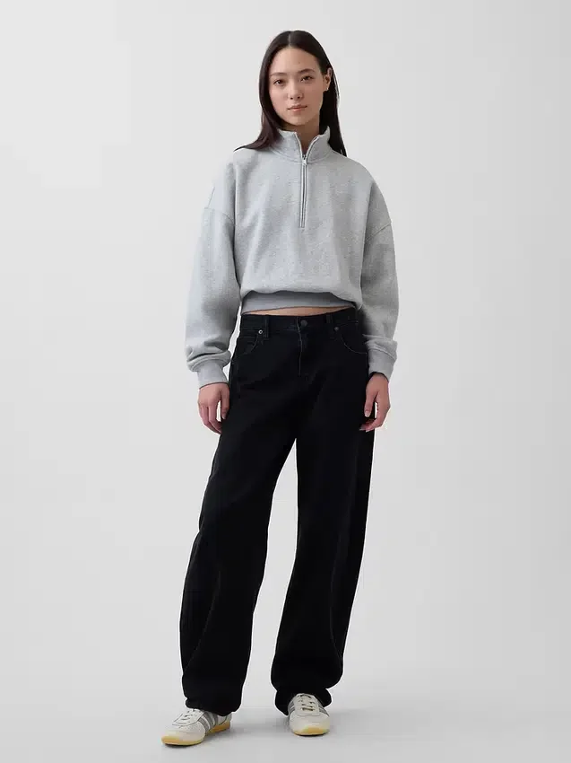 Vintagesoft oversized genser med halv glidelås og kileformet hals