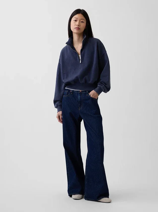 Vintagesoft oversized genser med halv glidelås og kileformet hals