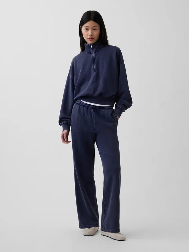 Vintagesoft oversized genser med halv glidelås og kileformet hals