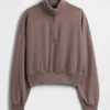 Vintagesoft oversized genser med halv glidelås og kileformet hals
