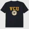 Virginia Commonwealth University T-skjorte med grafisk motiv av universitetets segl